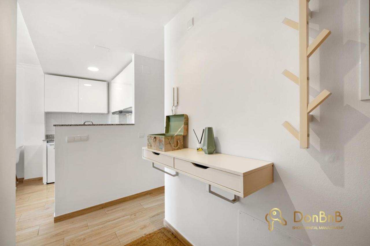 Cozy Apartment With Sea View And Private Parking In Fuengirola Ngoại thất bức ảnh